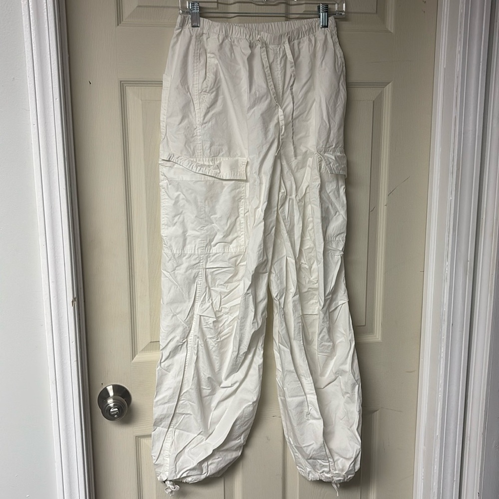 XS Wild Fabel white cargo pants